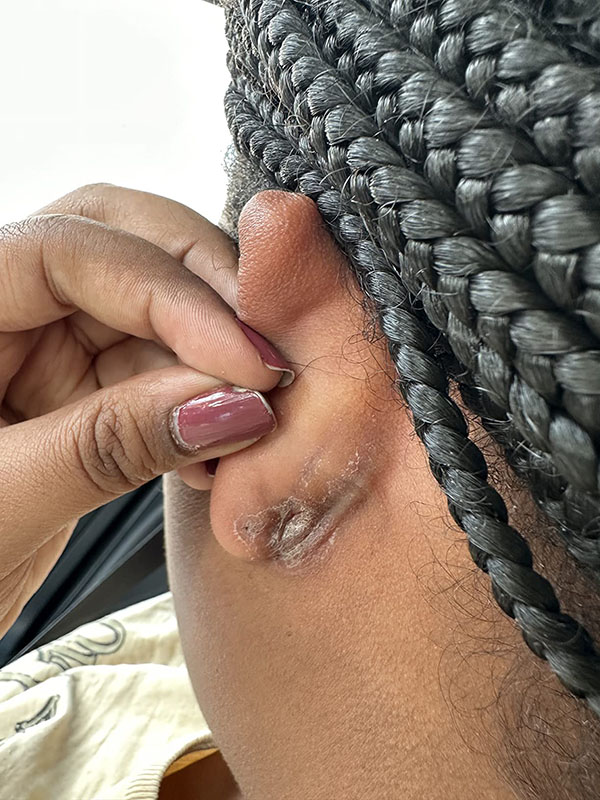 Image #1 from Efe O